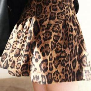European Style Sexy Leopard Print Skirt..