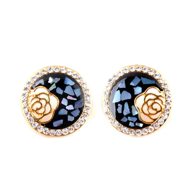 CRYSTAL CLEAR RHINESTONE HORN STUDS
